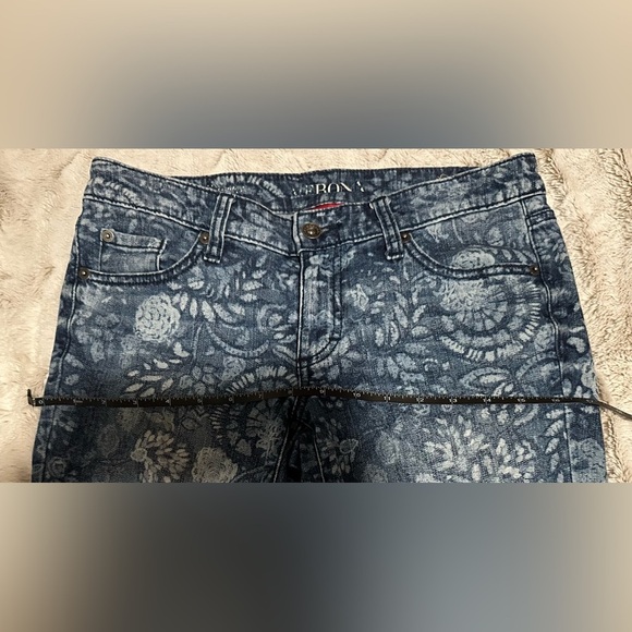 Merona Jeans Womens Size 4 Ankle Skinny Floral Print Blue Denim Jeans - Picture 4 of 11